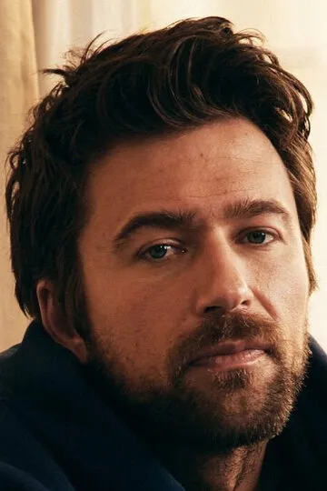 Фотография актёра Брэндон Скленар