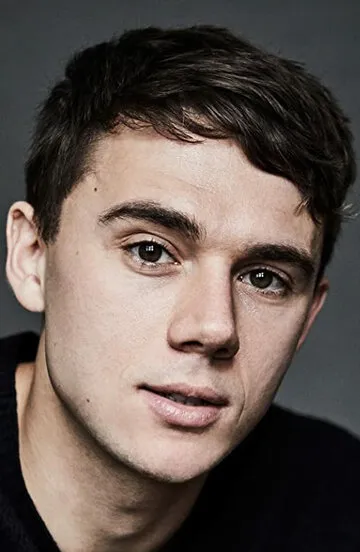 Фотография актёра Кэлам Линч