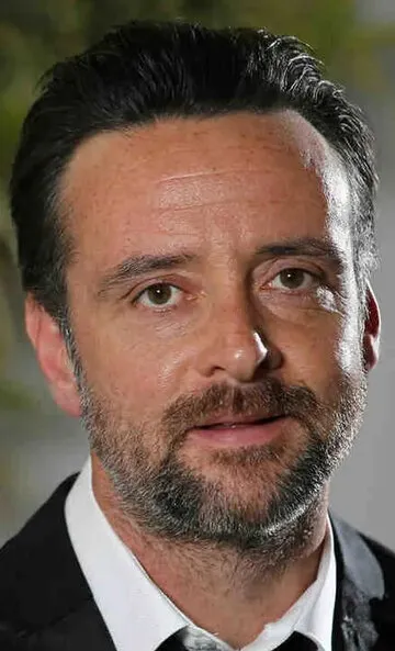 Фотография актёра Ричард Хэррингтон