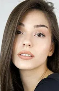 Фотография актёра Мелтем Акчёл