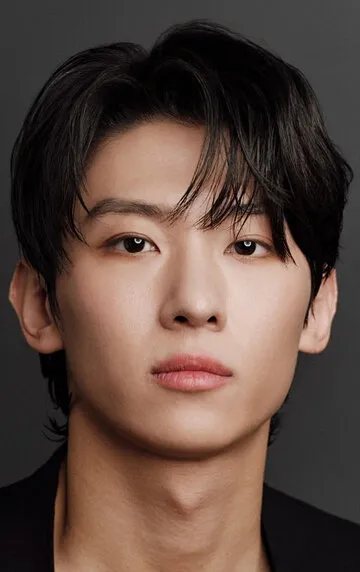 Фотография актёра Ким Джин-ён
