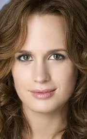 Фотография актёра – Элизабет Ризер (Elizabeth Reaser)