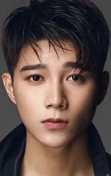 Фотография актёра Ян Тиндун