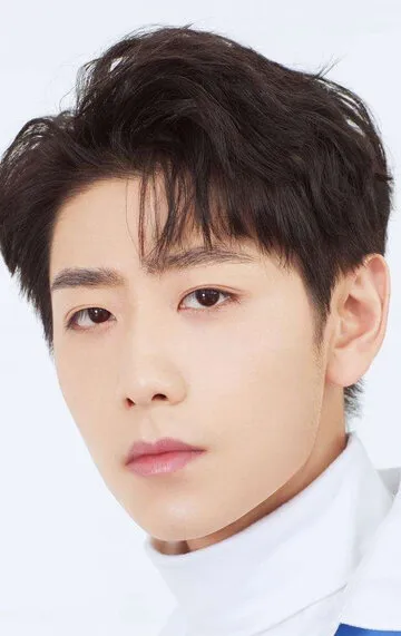 Фотография актёра Цуй Юйсинь