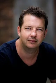 Фотография актёра Джастин Смит