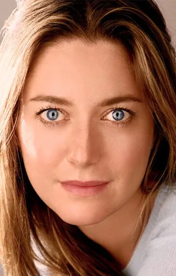 Фотография актёра – Зои Перри (Zoe Perry)