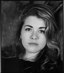 Фотография актёра Александра Каннингэм