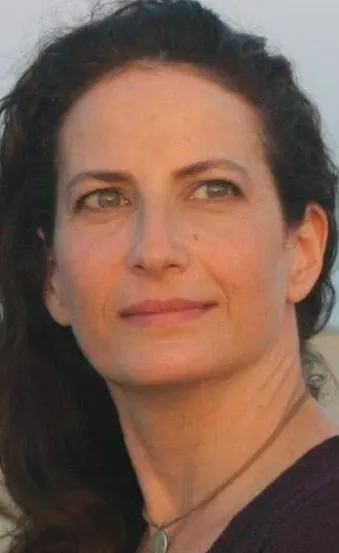 Фотография актёра Лаура Белси