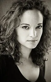 Фотография актёра Элла Джонс