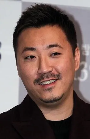 Фотография актёра Чан Ён-у