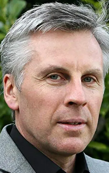 Фотография актёра Майк Рол