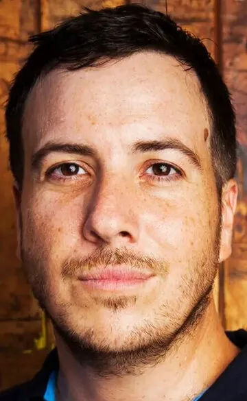 Фотография актёра Дж.Дж. Джонсон